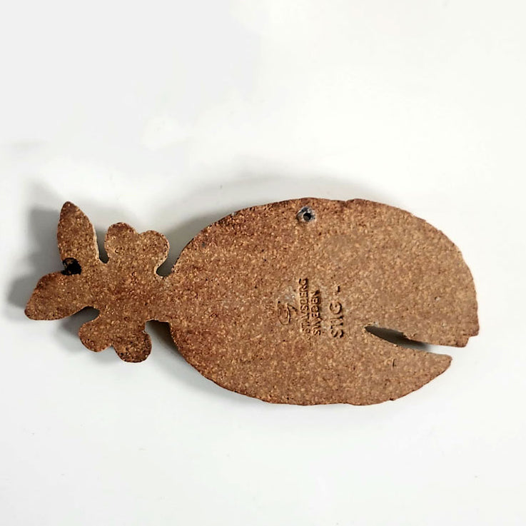 Stig Lindberg for Gustavsberg, Sweden, stoneware wall plaque of cartoon fish M5463