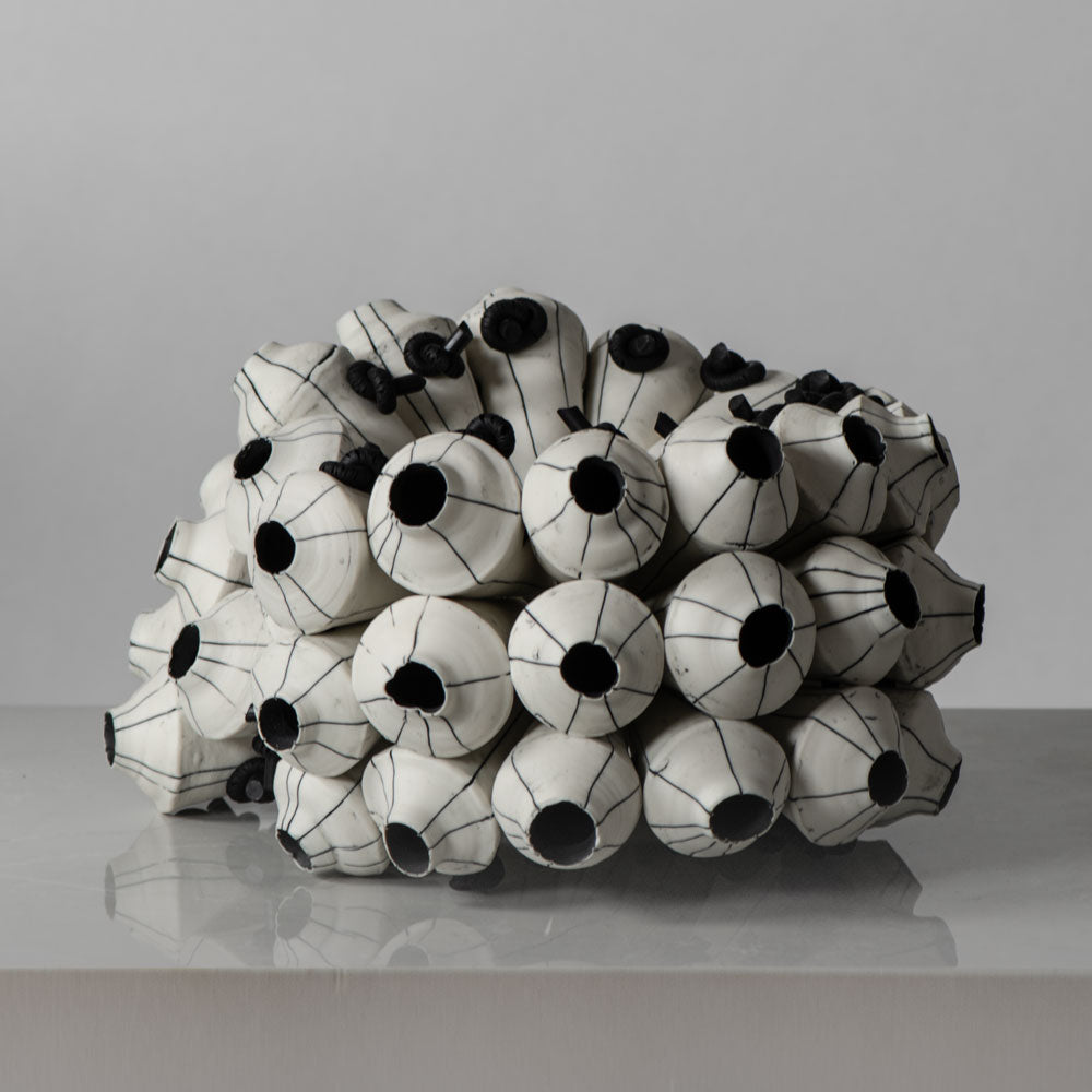 Ursula Commandeur, Germany, unique sculpture in porcelain and cord K2322