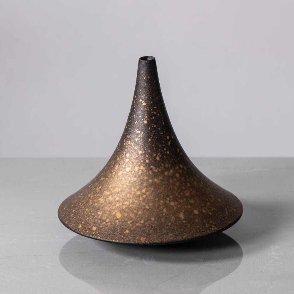 Heiner Balzar for Balzar-Kopp, Germany, unique stoneware vase with metallic gold and brown glaze J1687