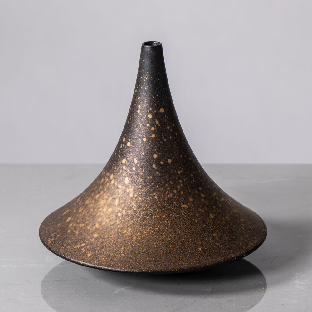 Heiner Balzar for Balzar-Kopp, Germany, unique stoneware vase with metallic gold and brown glaze J1687