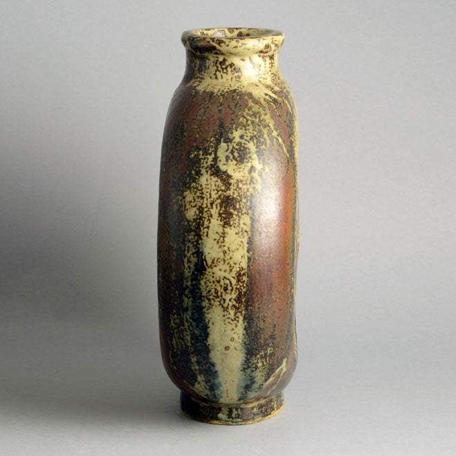 Knud Kyhn for Royal Copenhagen, Denmark, flattened circular vase with bear illustration in relief A1094