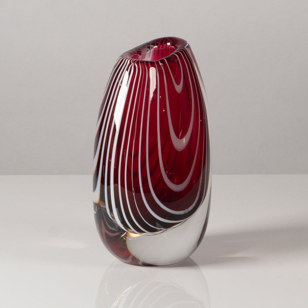 Vicke Lindstrand for Kosta, Sweden, "Zebra" vase in red, white and clear glass L3604