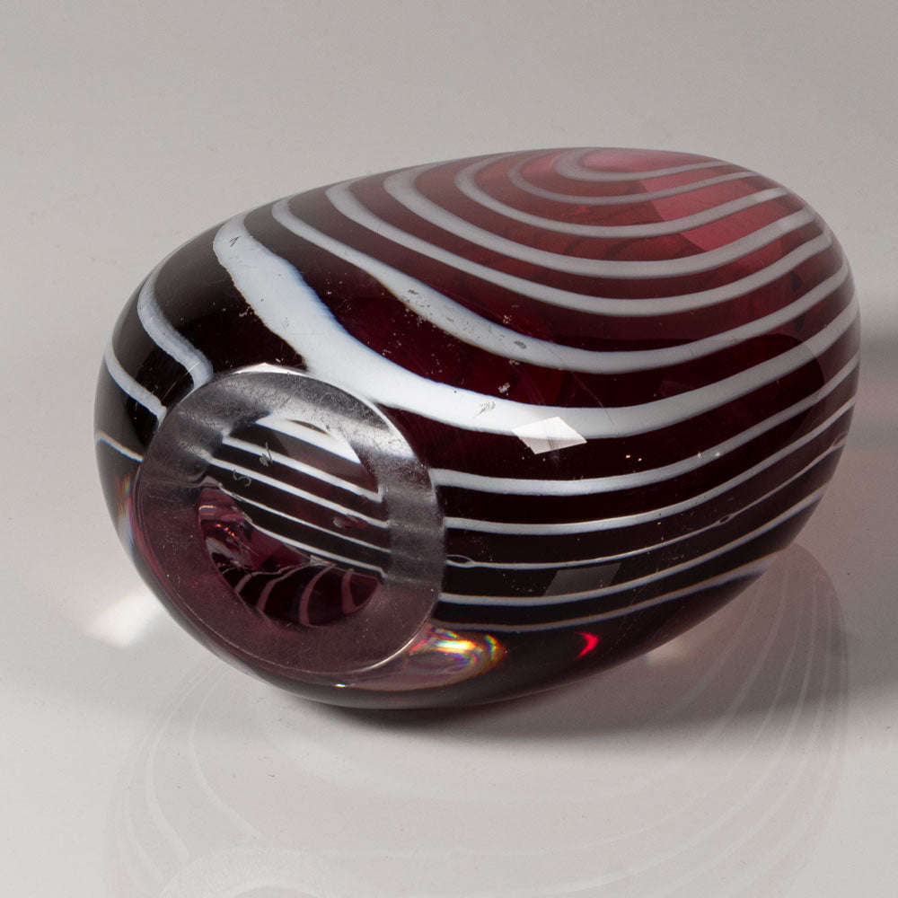 Vicke Lindstrand for Kosta, Sweden, "Zebra" vase in red, white and clear glass L3604