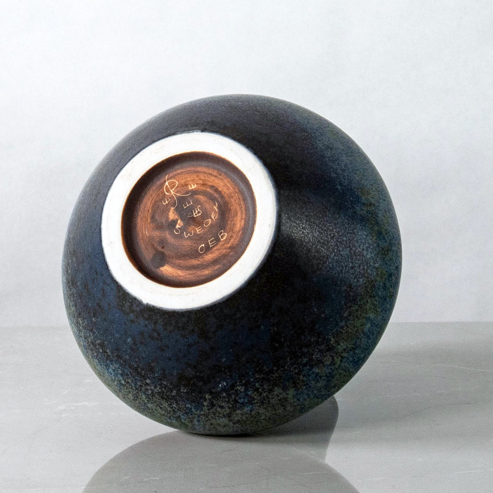 Carl Harry Stålhane for Rörstrand, Sweden, stoneware vase with blue haresfur glaze J1492
