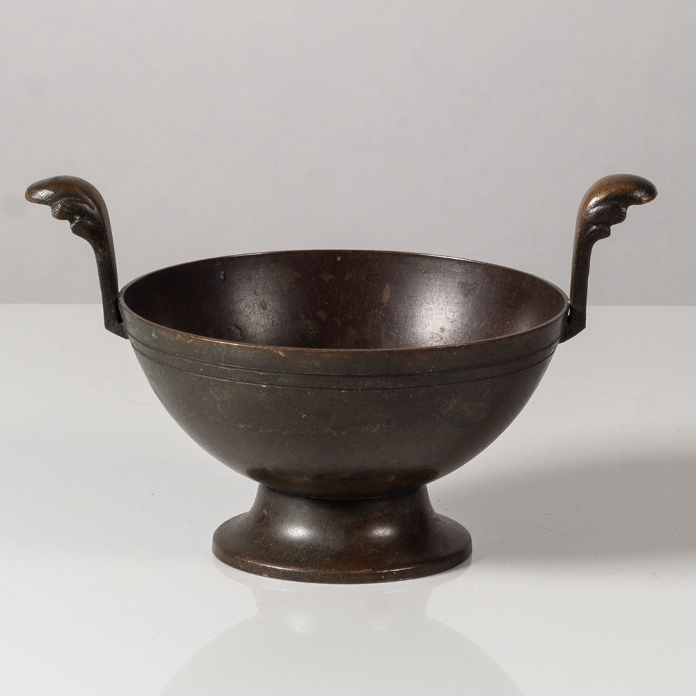 Acron, Denmark, bronze bowl with wing handles L3665