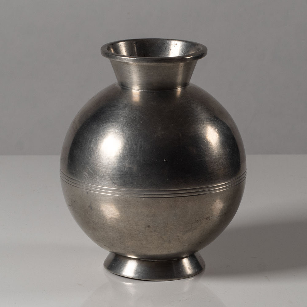 Tønsberg Tinn, Norway, round art deco pewter vase L3700