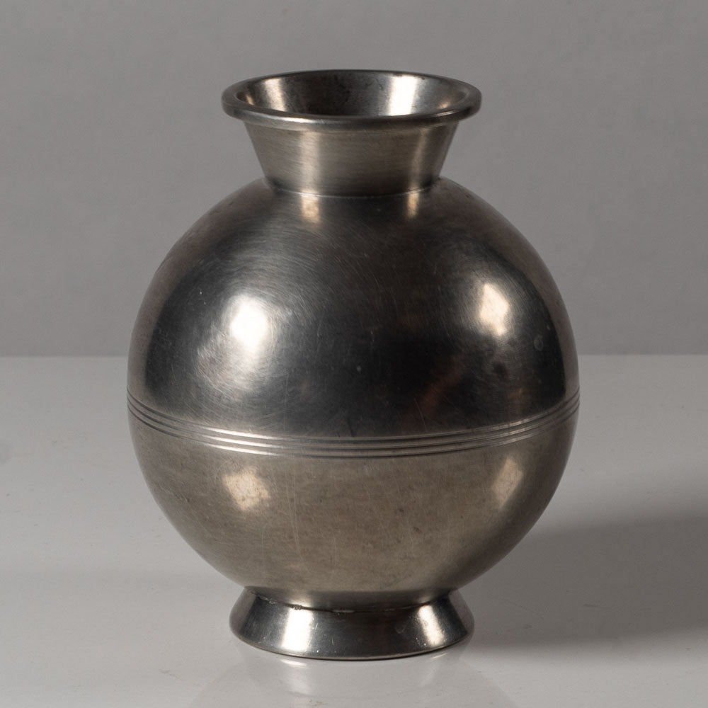 Tønsberg Tinn, Norway, round art deco pewter vase L3700