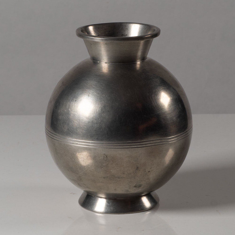 Tønsberg Tinn, Norway, round art deco pewter vase L3700
