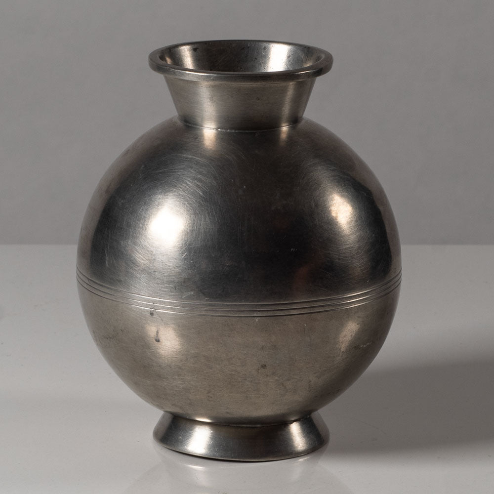 Tønsberg Tinn, Norway, round art deco pewter vase L3700