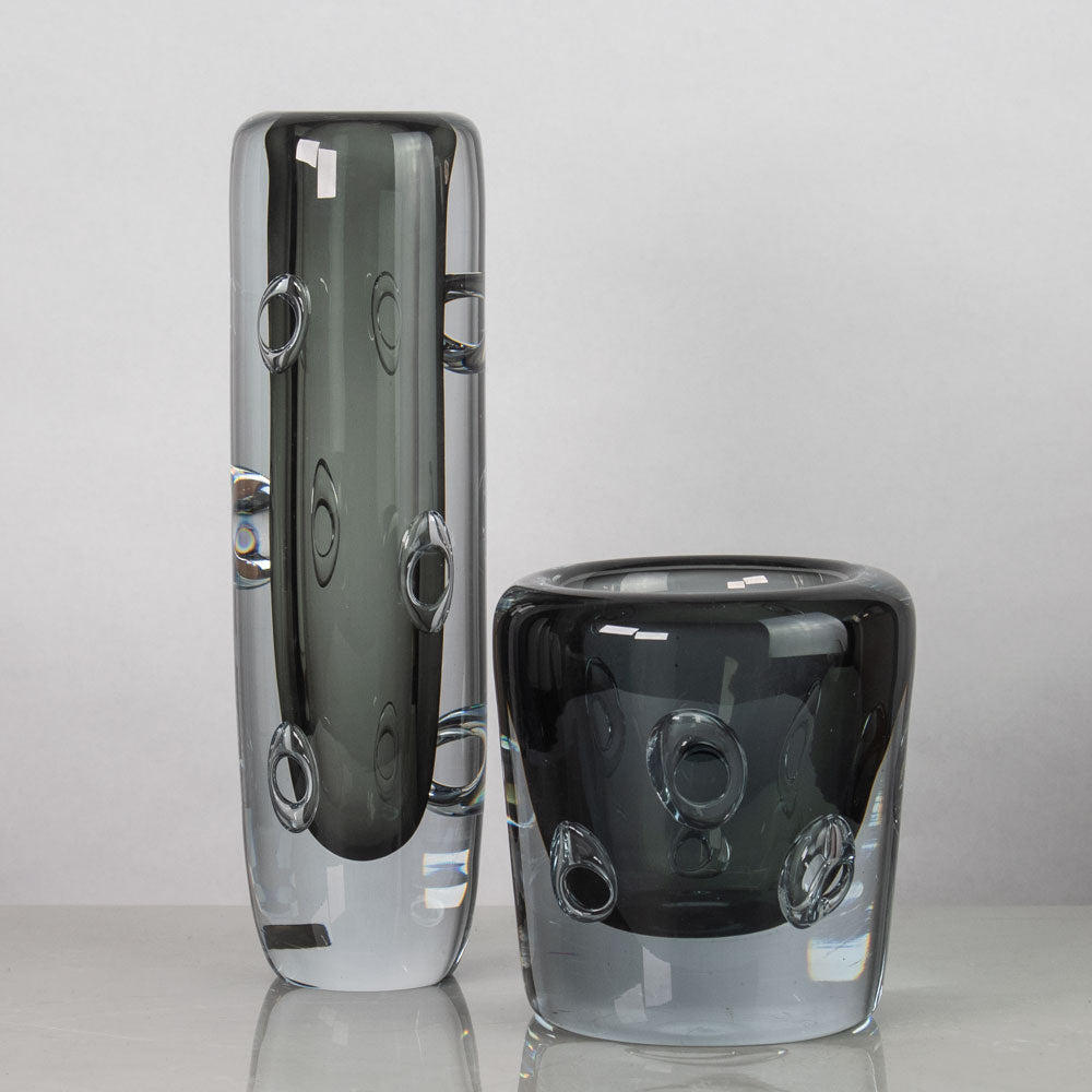 Asta Strömberg for Strömbergshyttan, clear gray glass vase with circular bubbles J1546