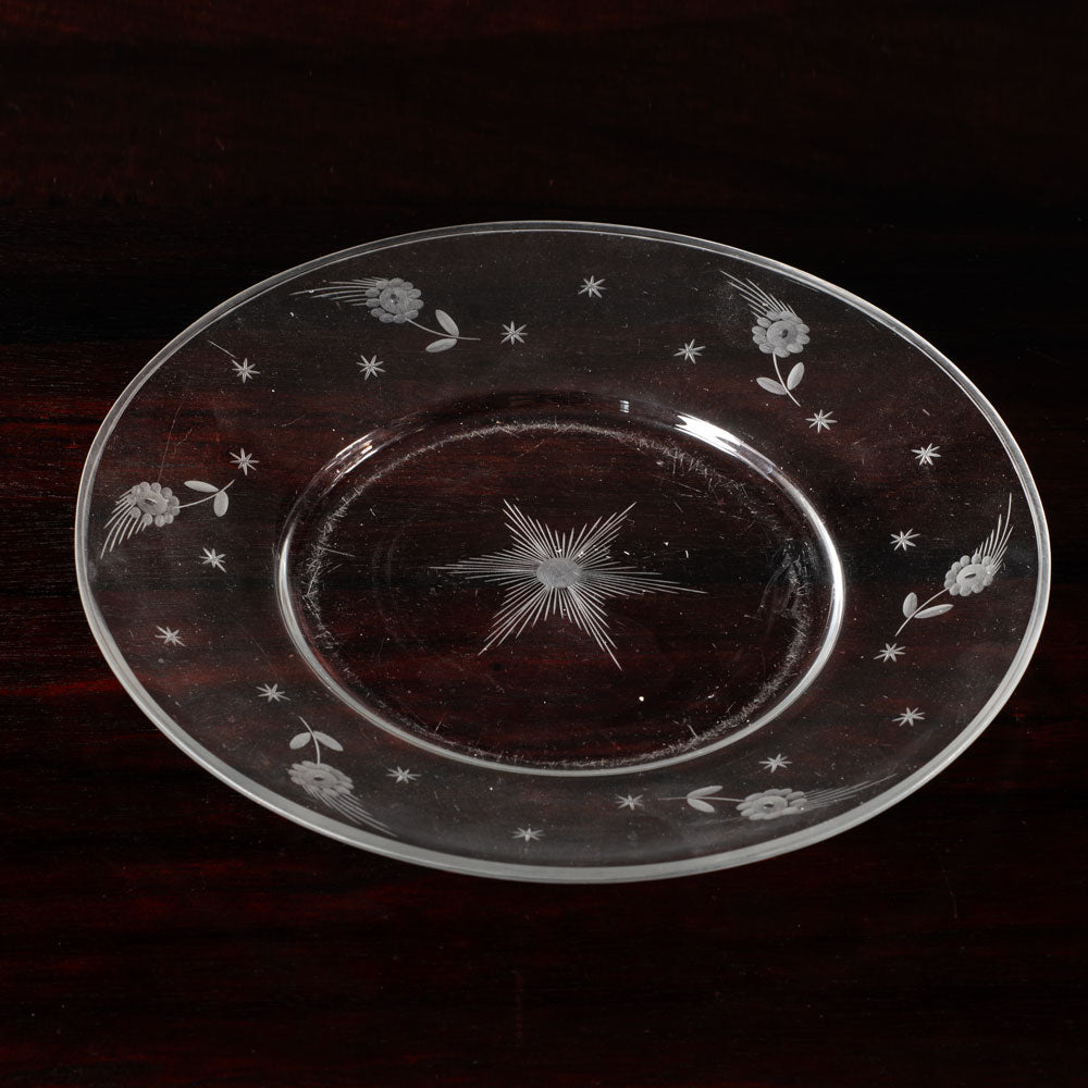 Edward Hald for Orrefors, Sweden, engraved bowl and saucer L3309