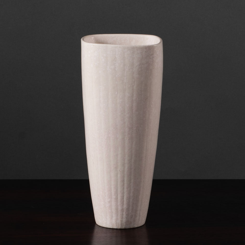 Gunnar Nylund for Rörstrand, Sweden, stoneware vase with white glaze L3823
