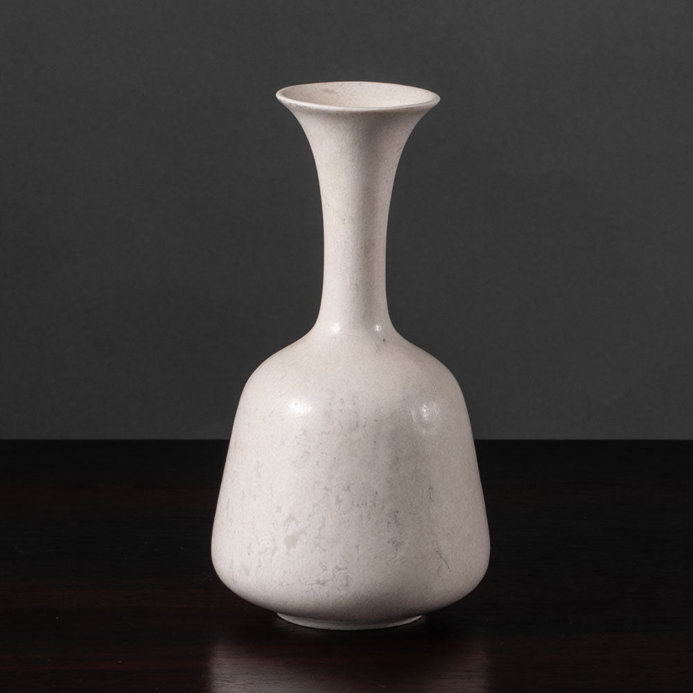 Gunnar Nylund for Rörstrand, Sweden, stoneware vase with white glaze K2248