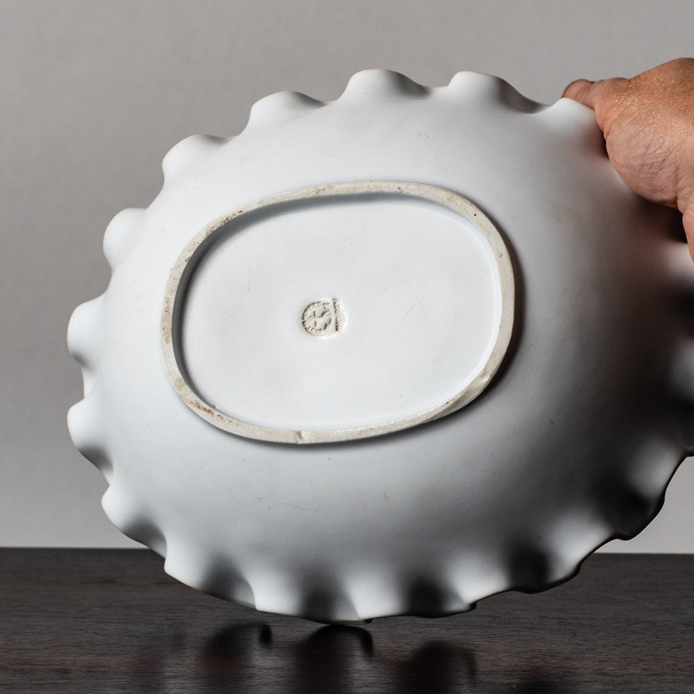 Wilhelm Kåge for Gustavsberg, Carrara bowl with matte white glaze J1668