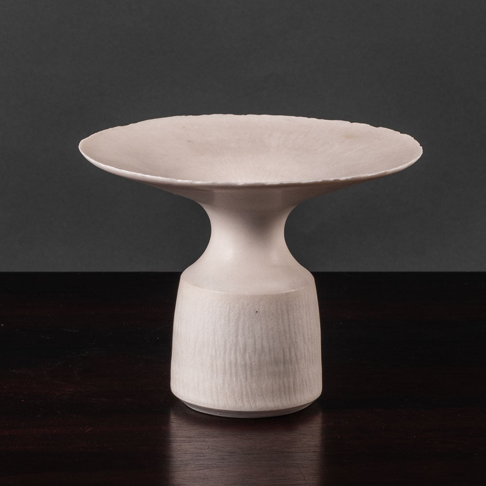 Mary White, UK, stoneware vase with white glaze L3452