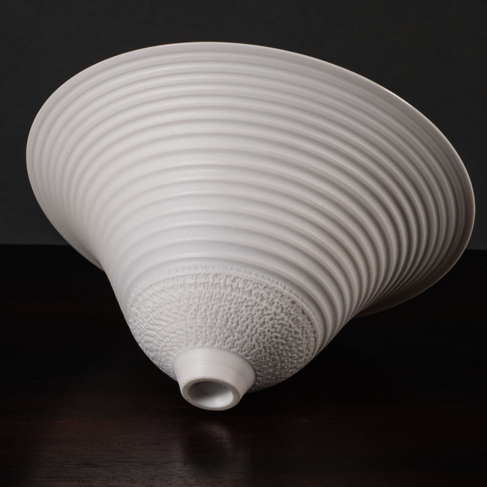 Horst Göbbels, own studio, Germany, porcelain flaring bowl J1296