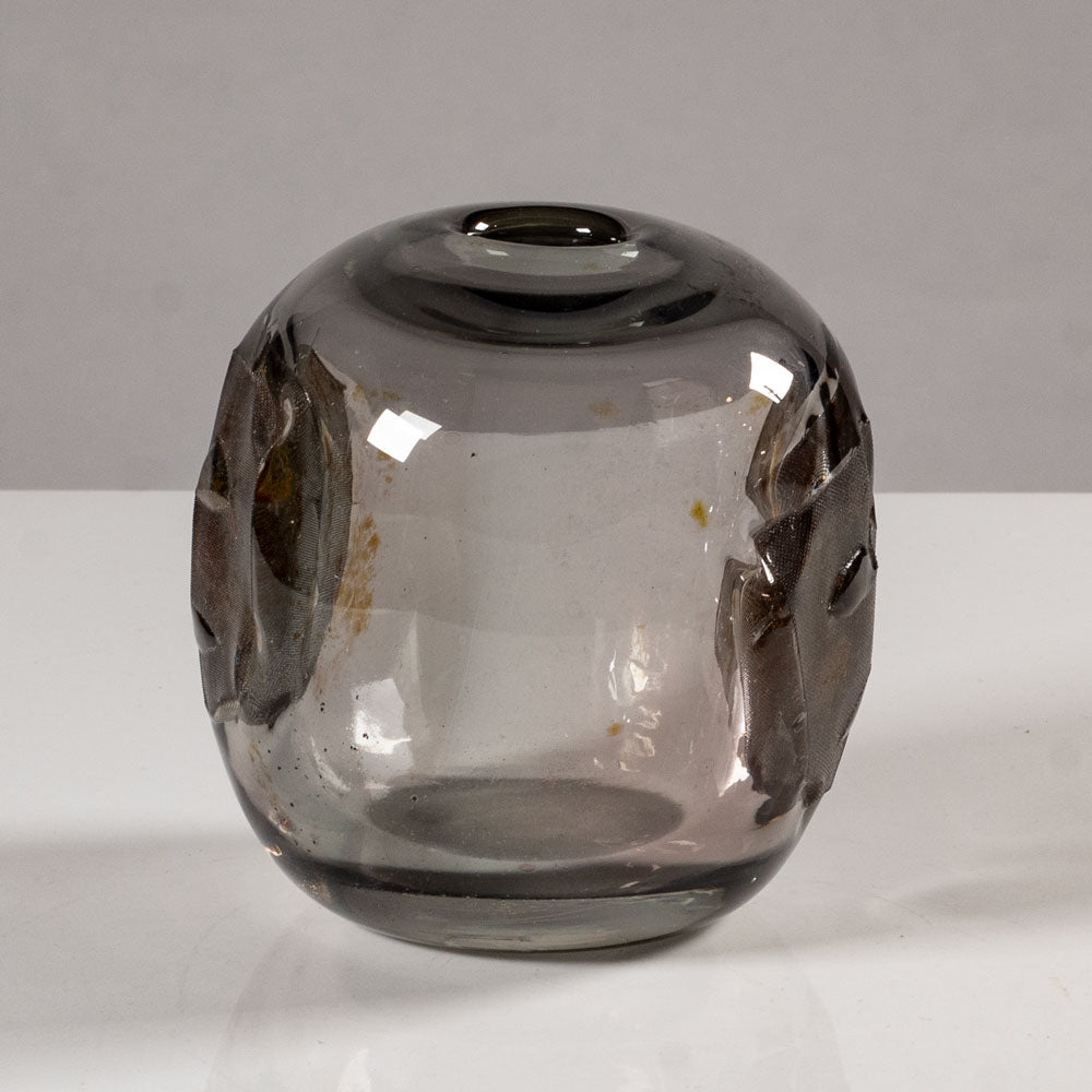 Benny Motzfeldt for Plus Glassworks, Norway, unique glass vase with face motif L3858