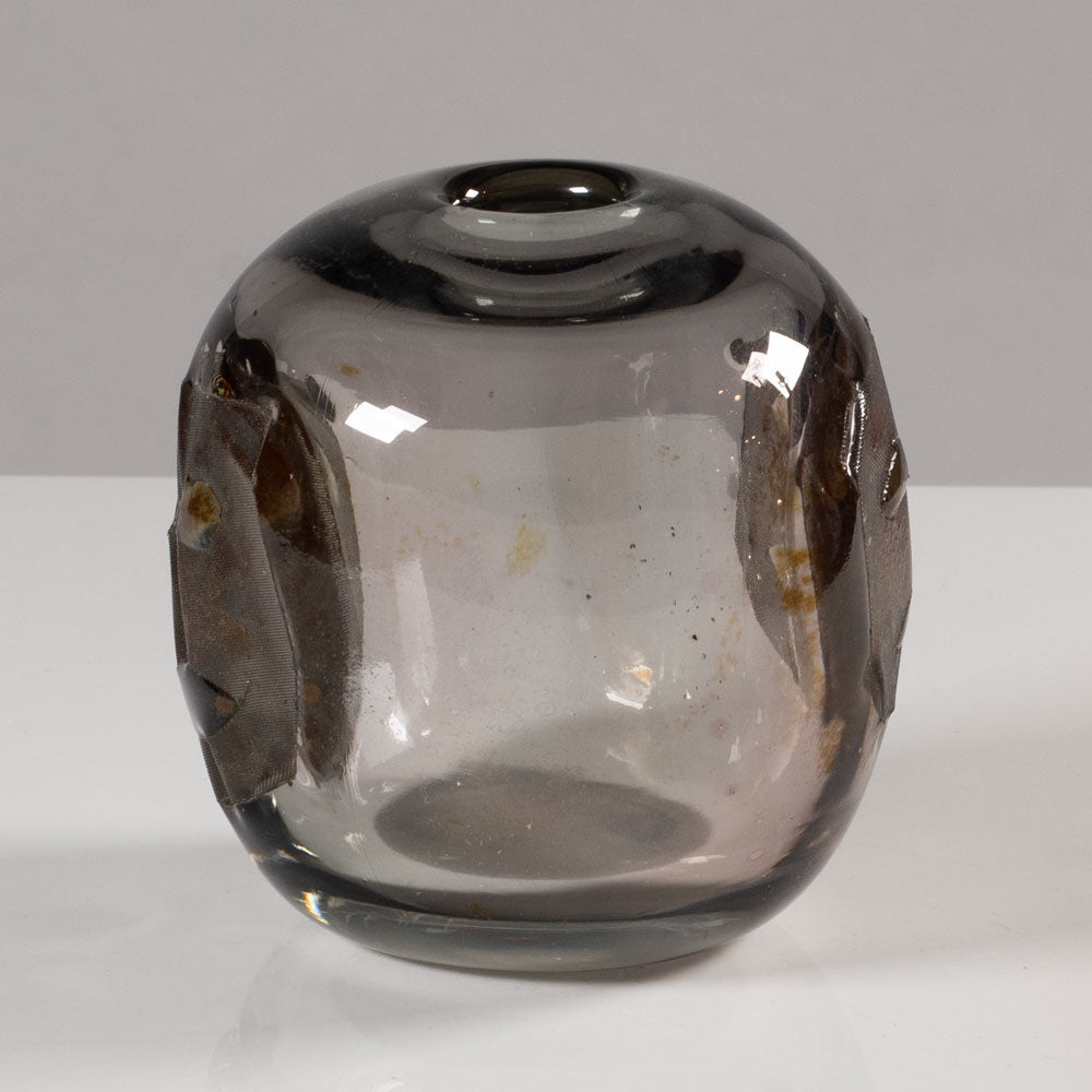 Benny Motzfeldt for Plus Glassworks, Norway, unique glass vase with face motif L3858