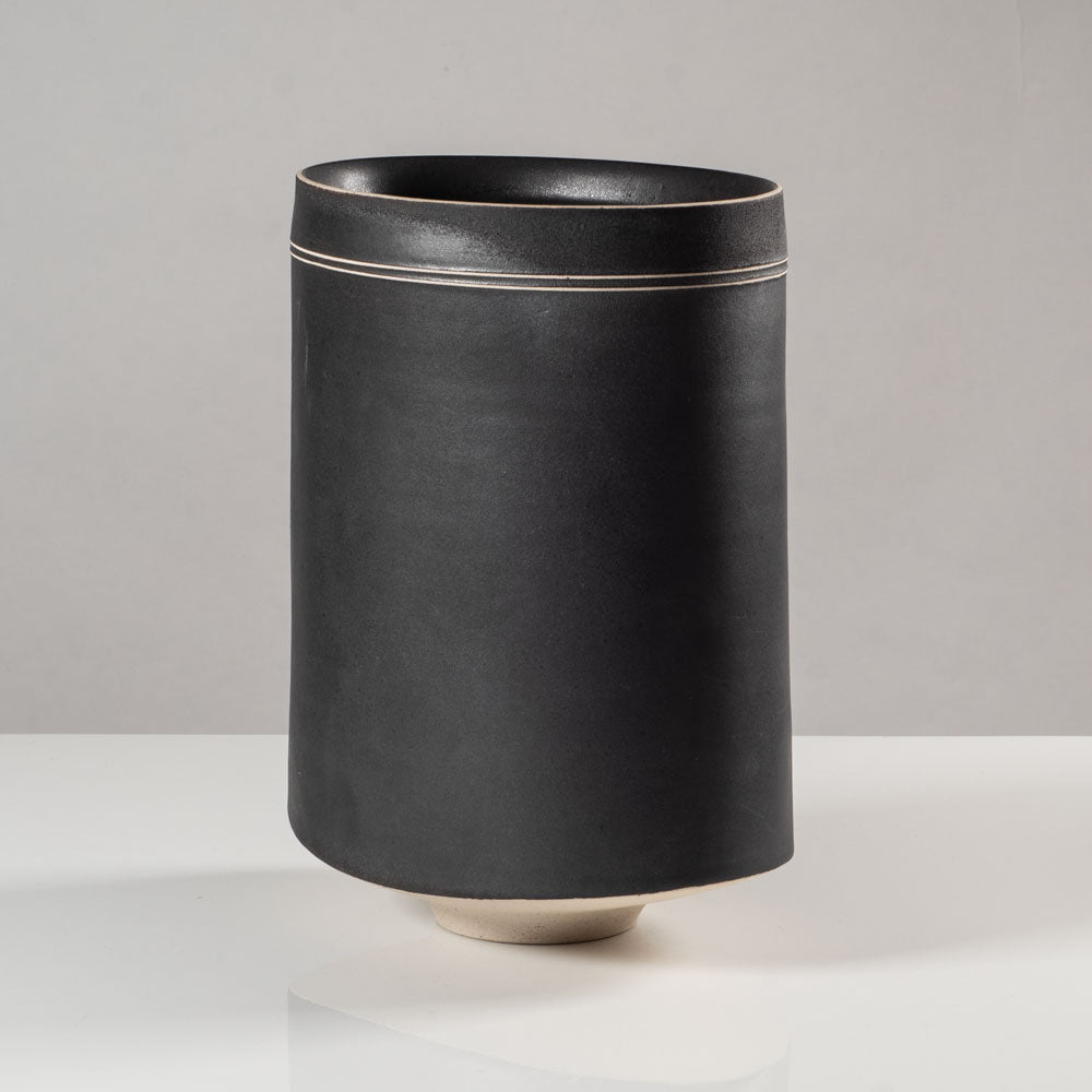 Fritz Vehring, Germany, unique stoneware vase with matte black glaze L3740