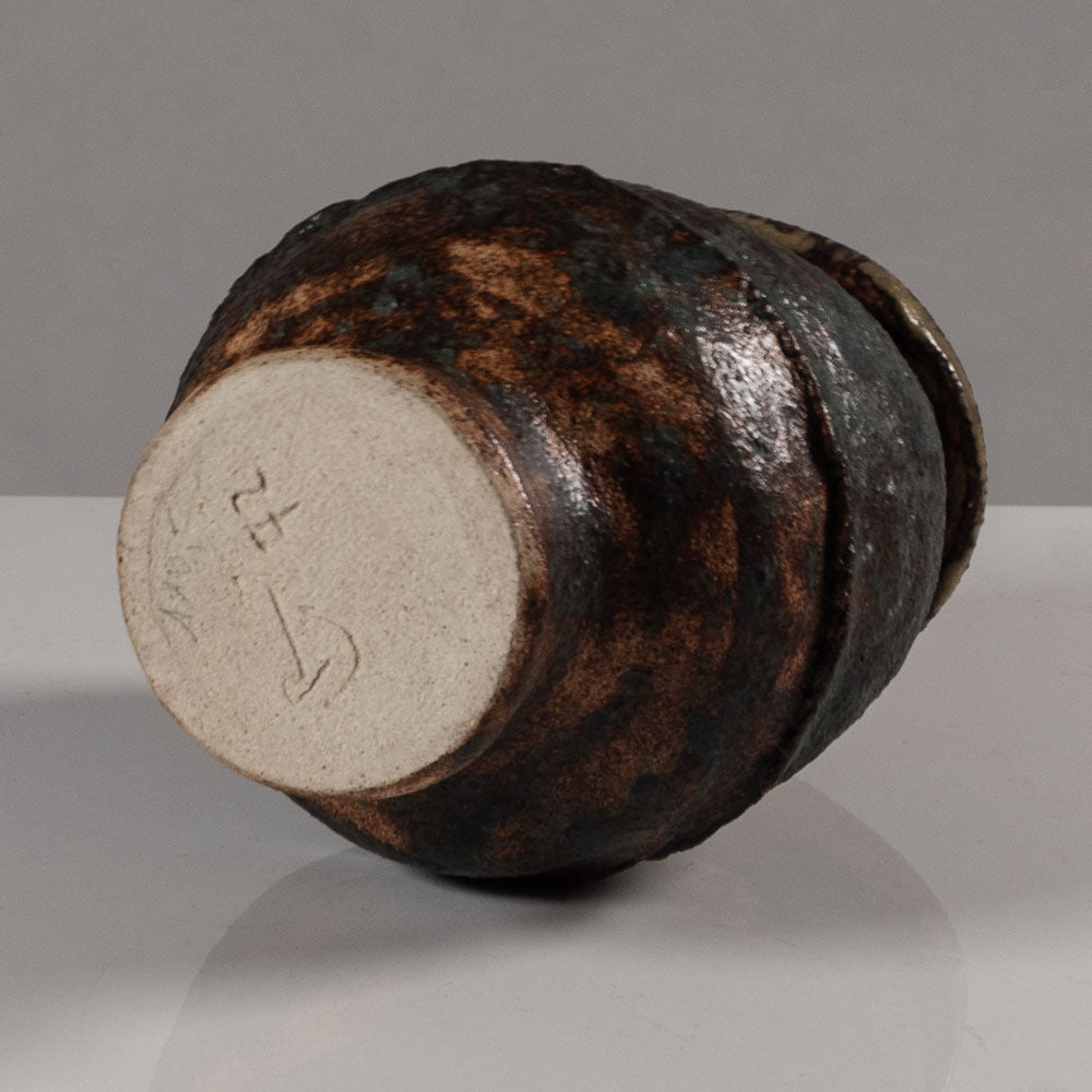 Lotte Reimers, Germany, unique stoneware footed vessel L3737