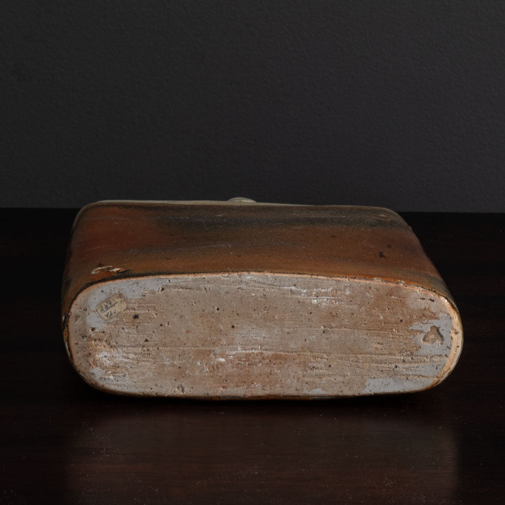 Ingeborg and Bruno Asshoff, Germany, unique stoneware flattened bottle vase with brown and off-white crackle glaze K2903