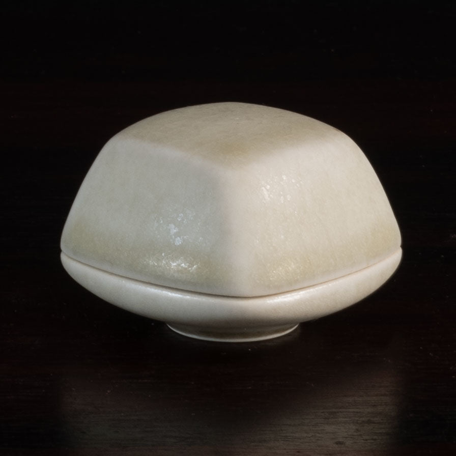 Ursula Scheid, Germany, unique miniature stoneware jar with white glaze L3755