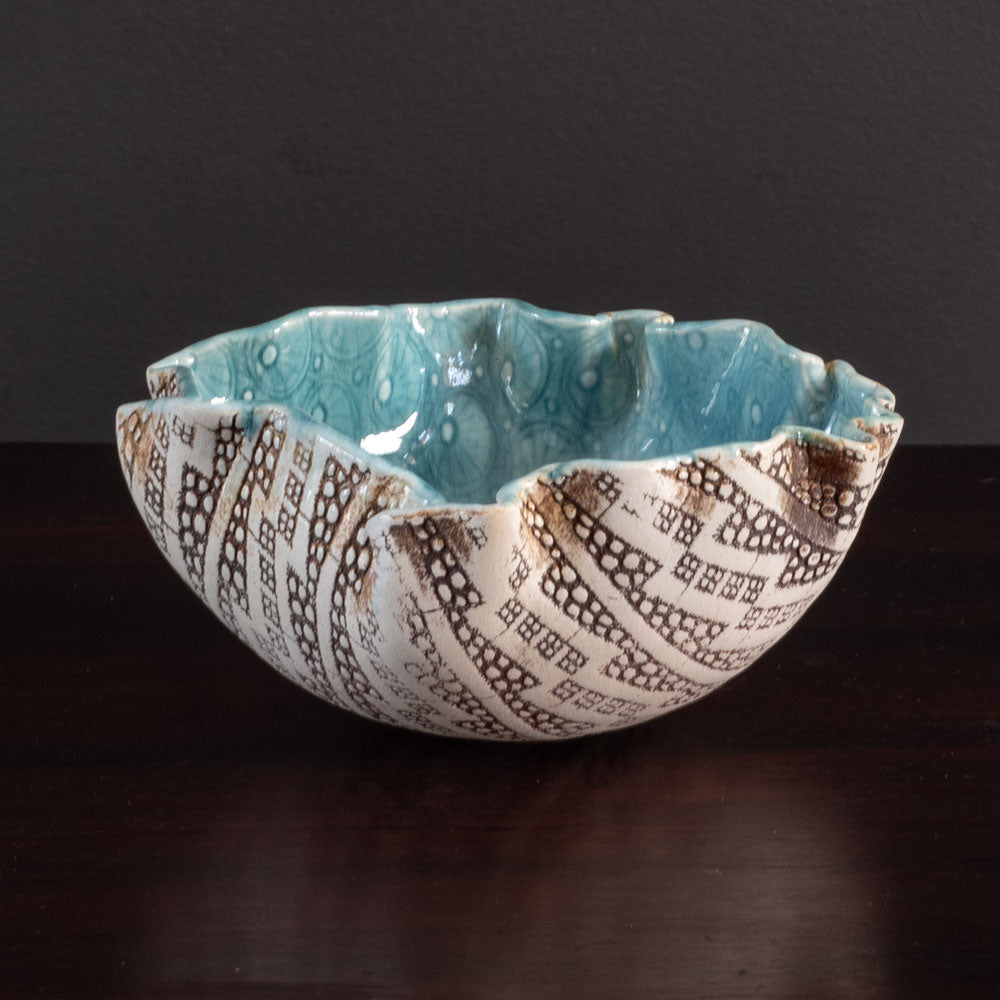 Bengt Berglund for Gustavsberg, Sweden, unique stoneware bowl L3835