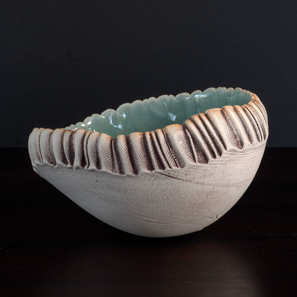 Bengt Berglund for Gustavsberg, Sweden, unique stoneware bowl L3779