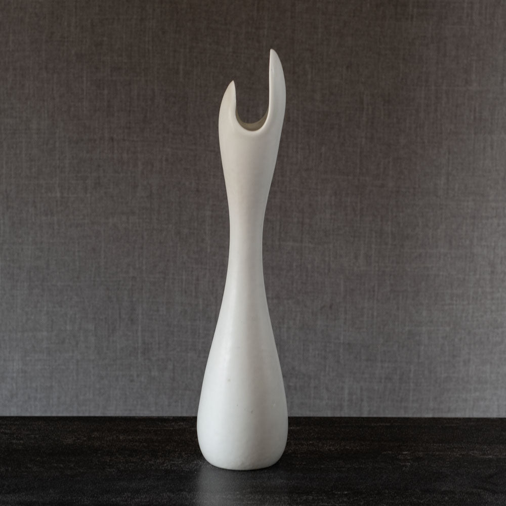 Gunnar Nylund for Rörstrand, Sweden, Stoneware "Caolina" vase L3916