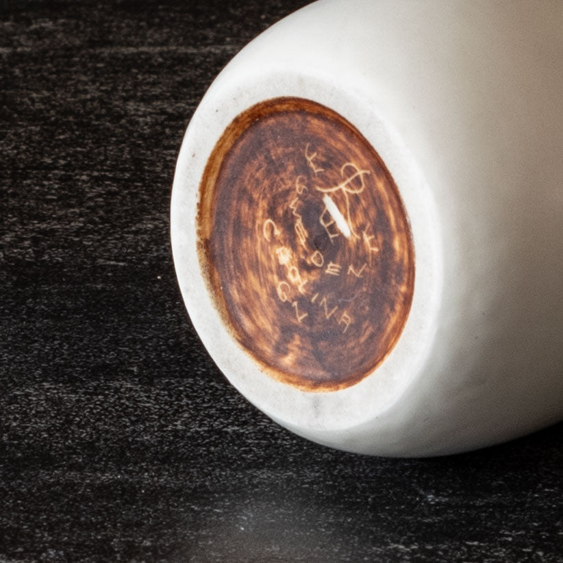 Gunnar Nylund for Rörstrand, Sweden, Stoneware "Caolina" vase L3916