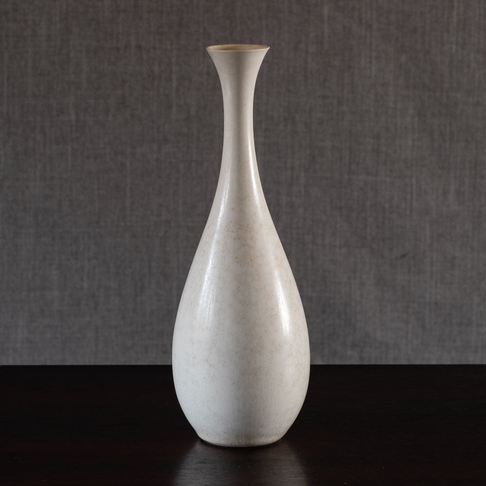 Carl Harry Stålhane for Rörstrand, Sweden, white stoneware vase C5228