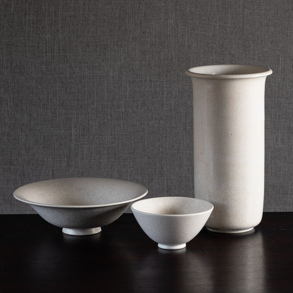 Group of white vessels by Gunnar Nylund for Rörstrand