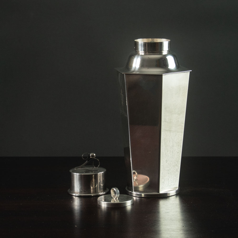 Malmö Silver AB, art deco swedish silver plated cocktail shaker K2637