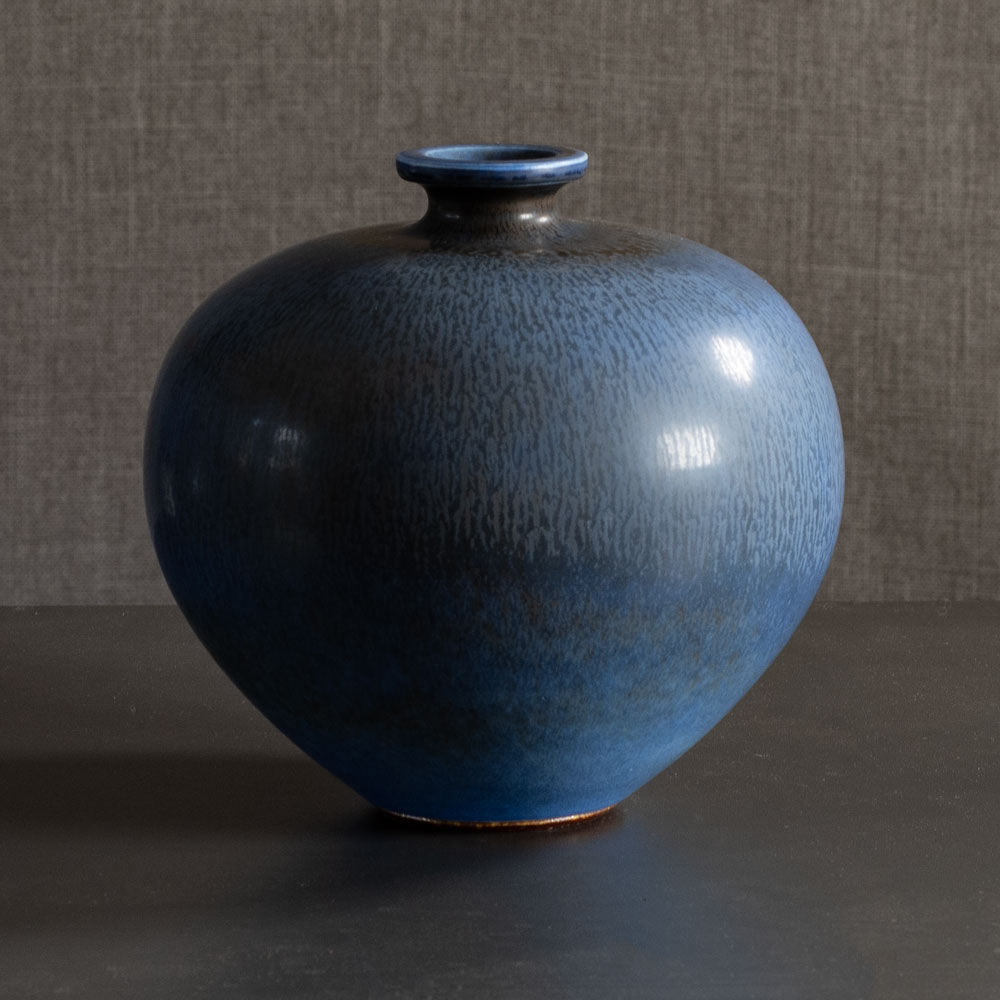 Berndt Friberg for Gustavsberg, Sweden, stoneware vase with blue haresfur glaze L3908