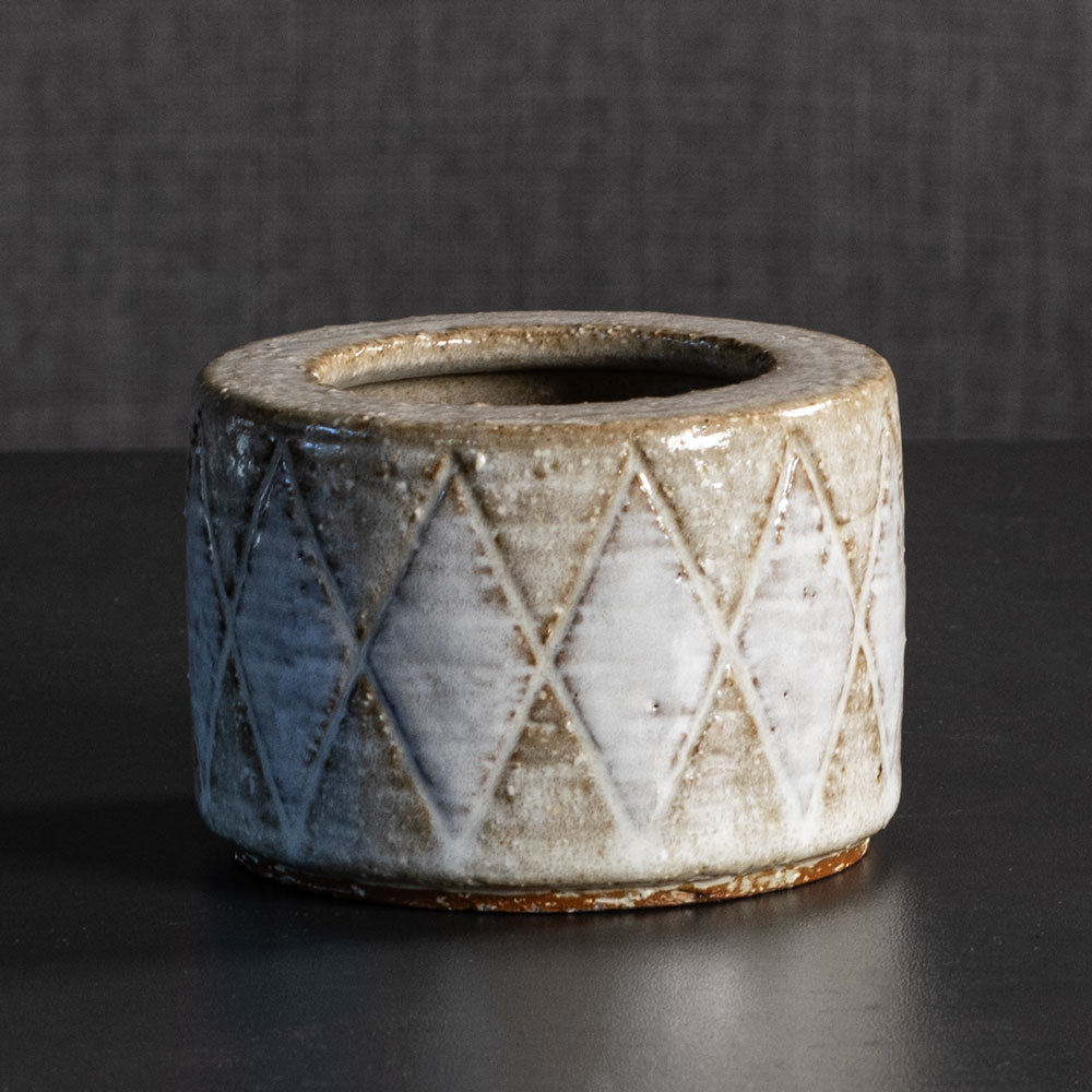 Per Linnemann-Schmidt for Palshus, Denmark, stoneware vase with cream glaze L3800