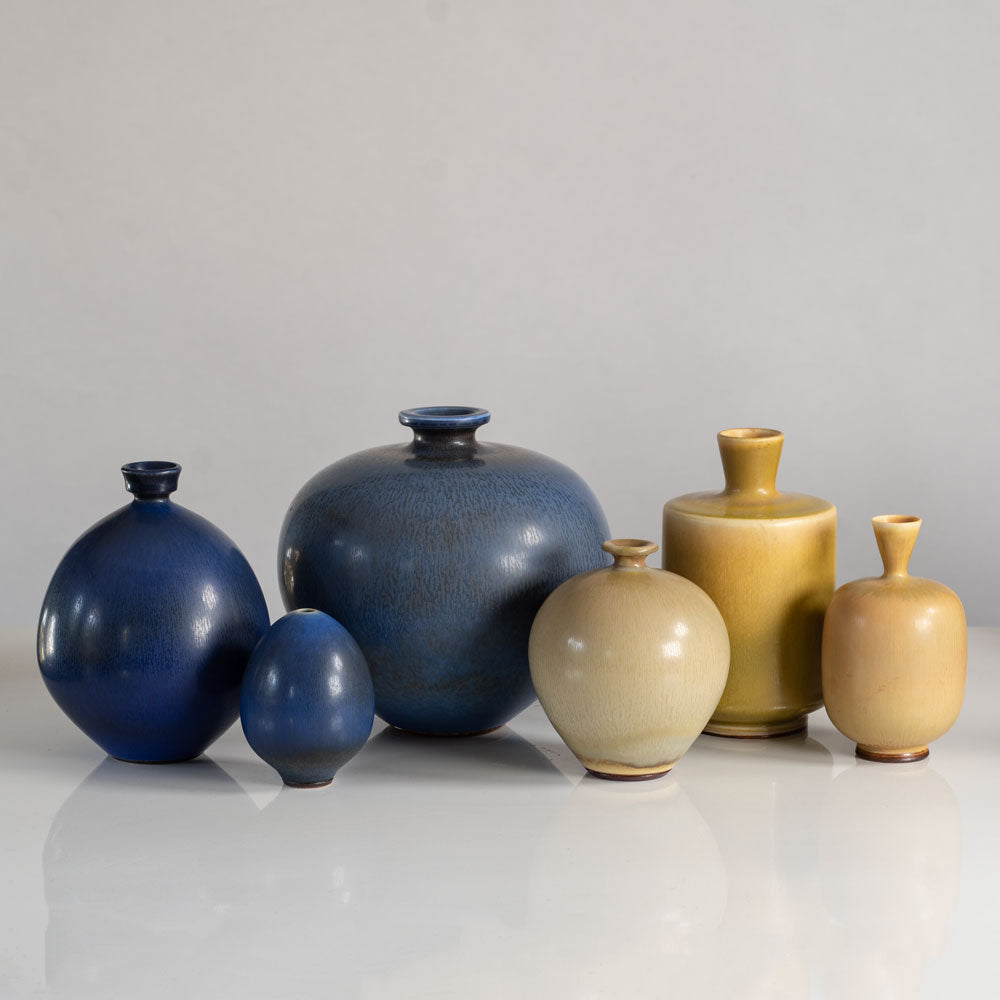 Berndt Friberg for Gustavsberg, Sweden, stoneware vase with yellow ochre haresfur glaze L3883