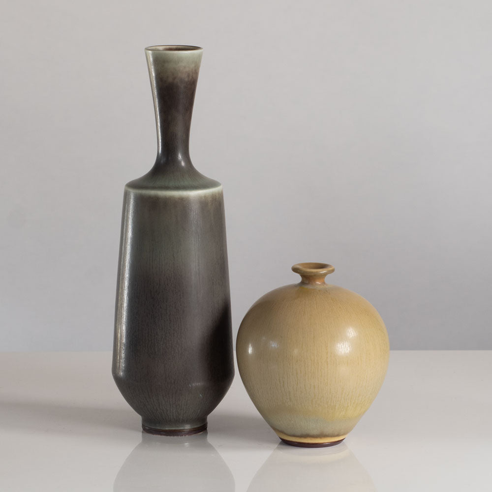 Berndt Friberg for Gustavsberg, Sweden, stoneware vase with yellow ochre haresfur glaze L3883