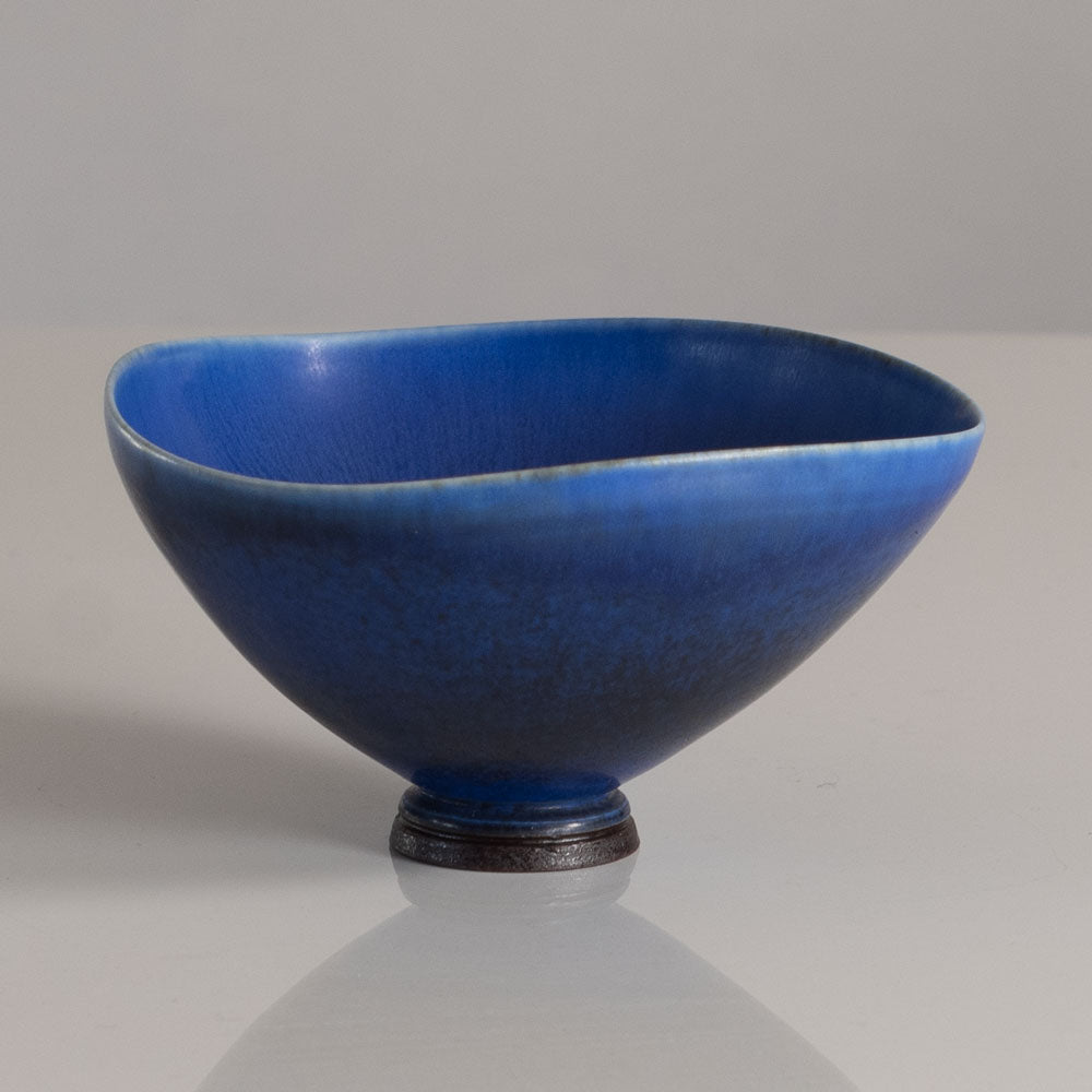 Berndt Friberg for Gustavsberg, Sweden, stoneware bowl with blue haresfur glaze L3831