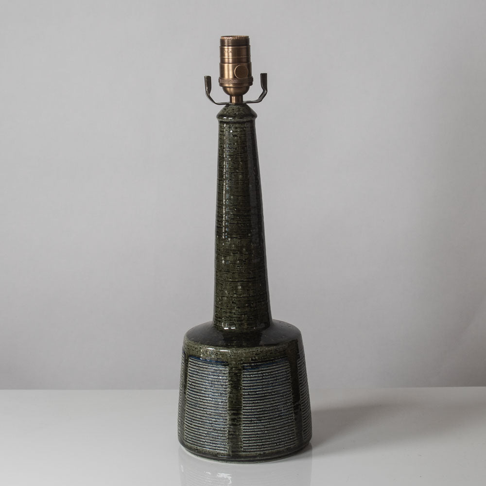 Per and Annelise Linnemann-Schmidt for Palshus, Denmark, chamotte stoneware lamp with green glaze K2108