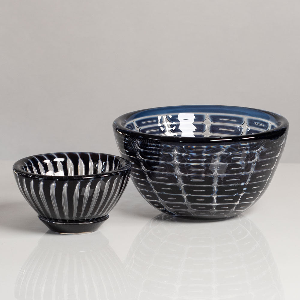 Two Ariel bowls by Edvin Öhrström for Orrefors, Sweden