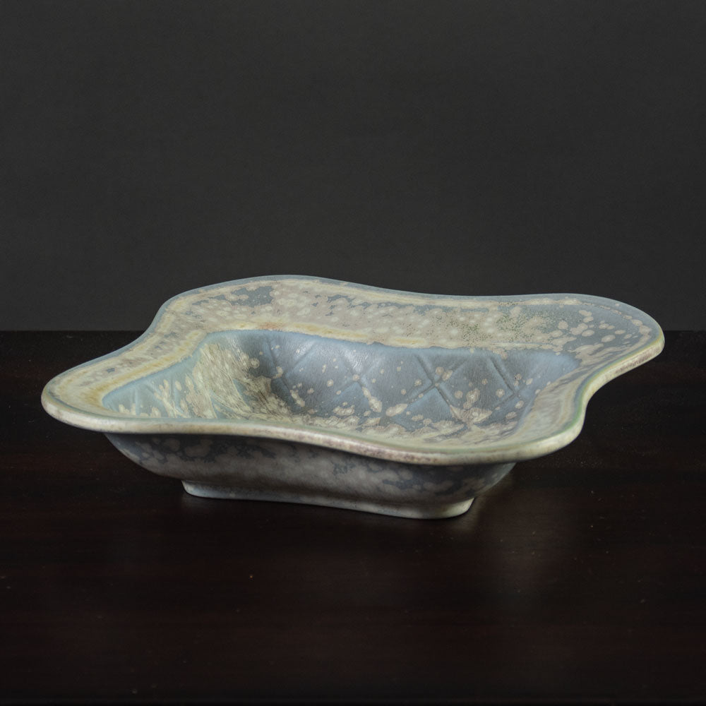 Gunnar Nylund for Rörstrand, Sweden, stoneware dish with gray crystalline glaze H1105
