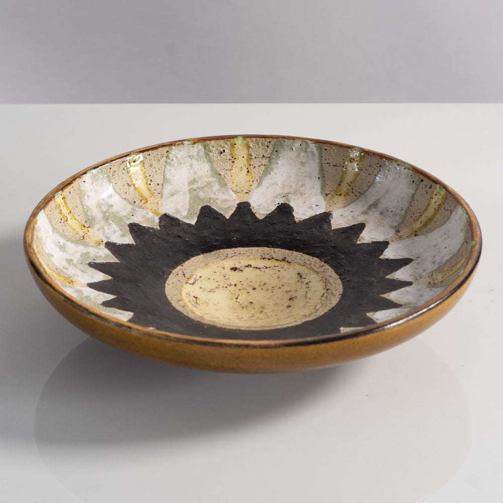 Mari Simmulson for Uppsala Ekeby, Sweden, stoneware bowl with sunflower motif L3973