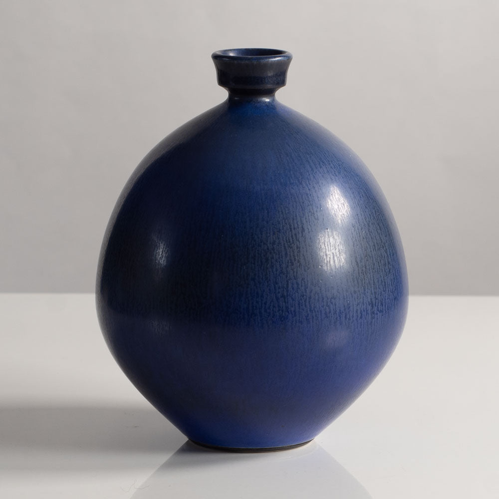 Berndt Friberg for Gustavsberg, Sweden, stoneware vase with blue haresfur glaze L3934