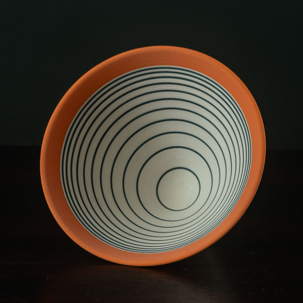 Sara Moorhouse, St. Ives, UK, "Pulse" porcelain bowl K2188