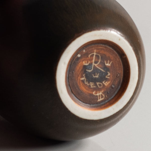 Carl Harry Stålhane for Rörstrand, Sweden, stoneware vase with dark brown matte glaze L3828