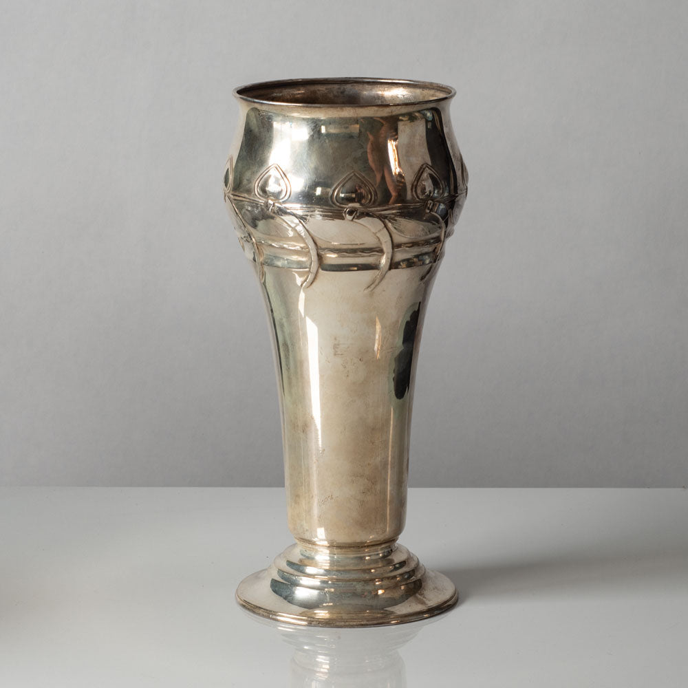 Svea Teresia Svensson, Sweden, silver vase K2577