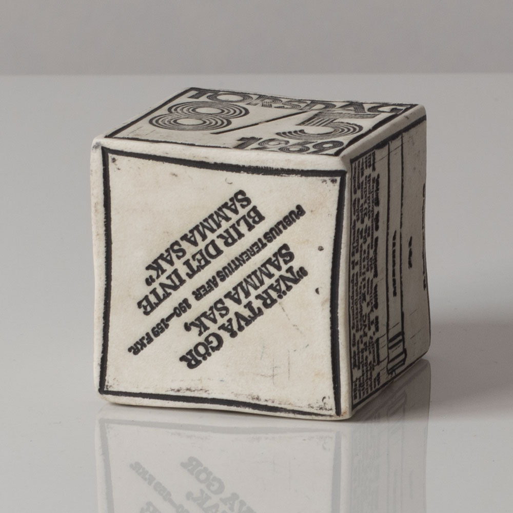 Bengt Berglund for Gustavsberg, Sweden, stoneware cube K2302