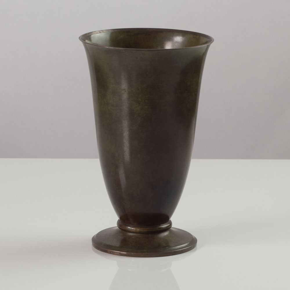 Aegte Ildfast, Denmark, light bronze vase K2414