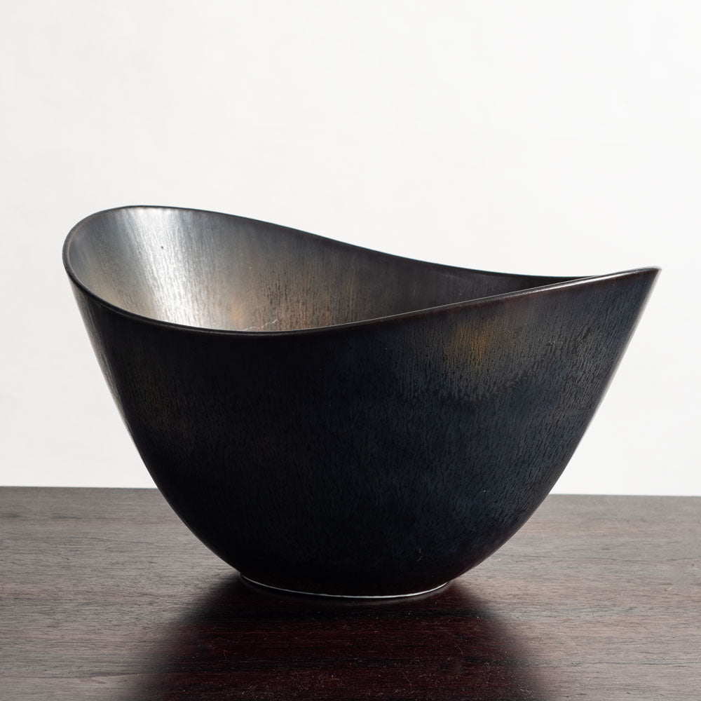 Gunnar Nylund for Rörstrand, Sweden, large ovoid bowl with black and brown glaze J1651