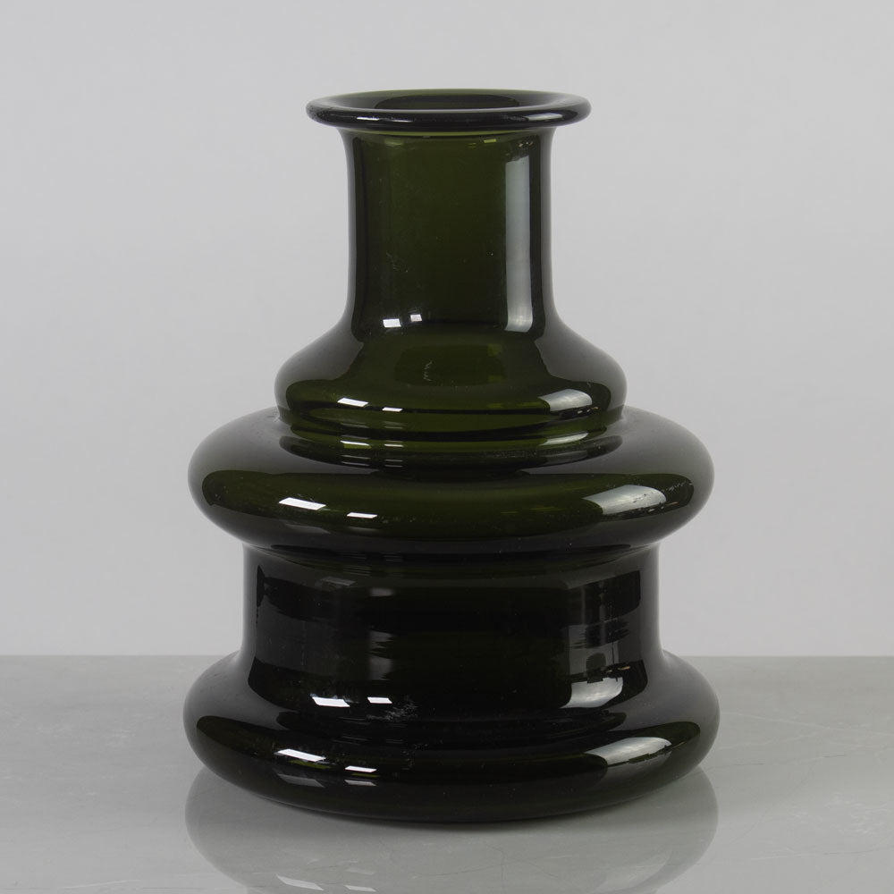 Timo Sarpaneva for Iittala, Finland, green "Novitas" vase K2210